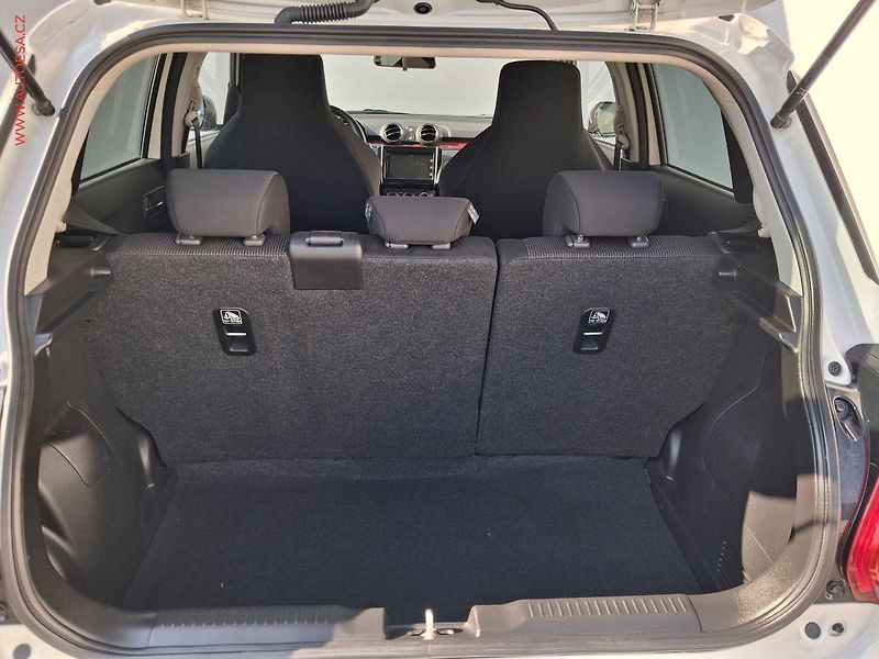 Suzuki Swift (2021) 1.4 BJet, Sport, LED, navi - fotka 7 z 21
