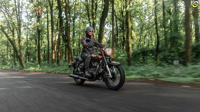 Royal Enfield Bullet 350 (2026) - fotka 6 z 8