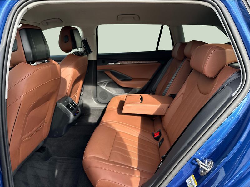 Škoda Superb 2.0 TDI /142kW 7st.aut.DSG 4x4 - fotka 11 z 23
