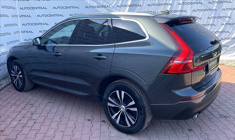 Volvo XC60 2,0 D.110kw.D3.DPH.STK 6/28 - fotka 4 z 27