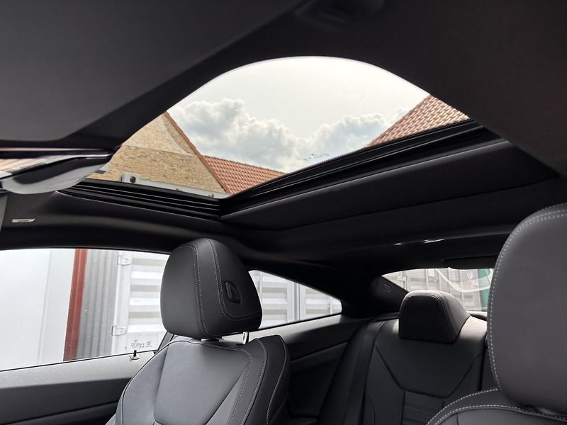BMW Řada 4 M440i xDrive M-Sport HuD NezTo - fotka 14 z 19