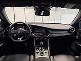 Alfa Romeo Giulia (2025) Quadrifoglio 2.9 V6 BiTurbo 52 - náhled 7