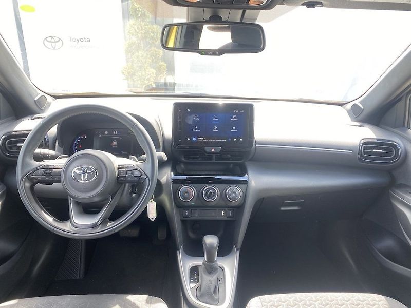 Toyota Yaris Cross 1.5i, ČR-1, StyleTech, automat - fotka 11 z 16
