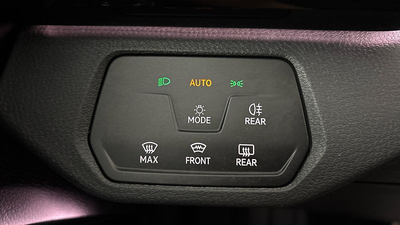 Volkswagen ID.4 55 kWh AUT Pure Performance - fotka 23 z 30