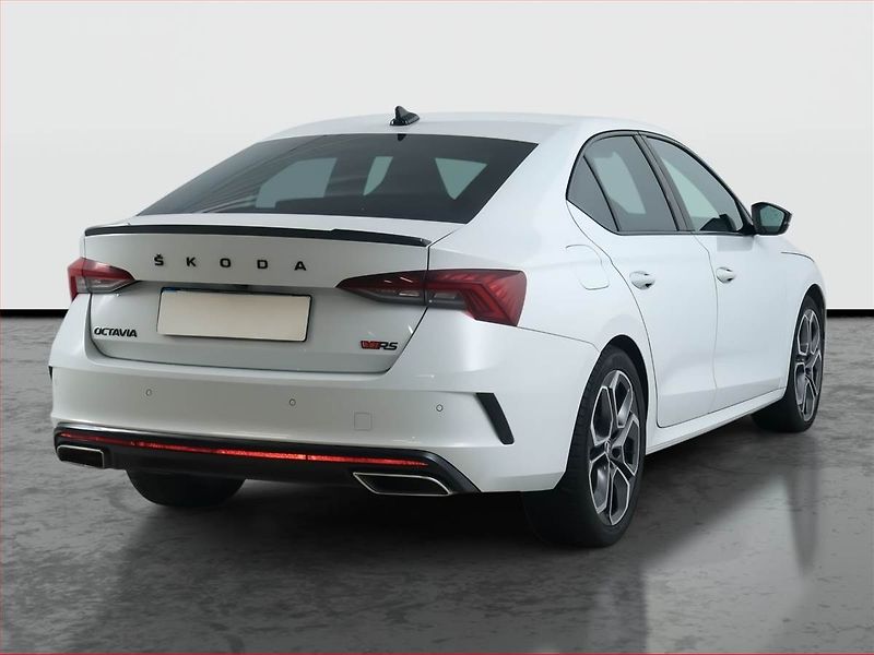 Škoda Octavia (2023) RS 2.0 TDI 4x4 - fotka 5 z 22