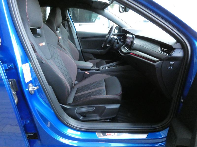 Škoda Octavia (2023) RS 2.0 TDI 147KW DSG - fotka 20 z 29