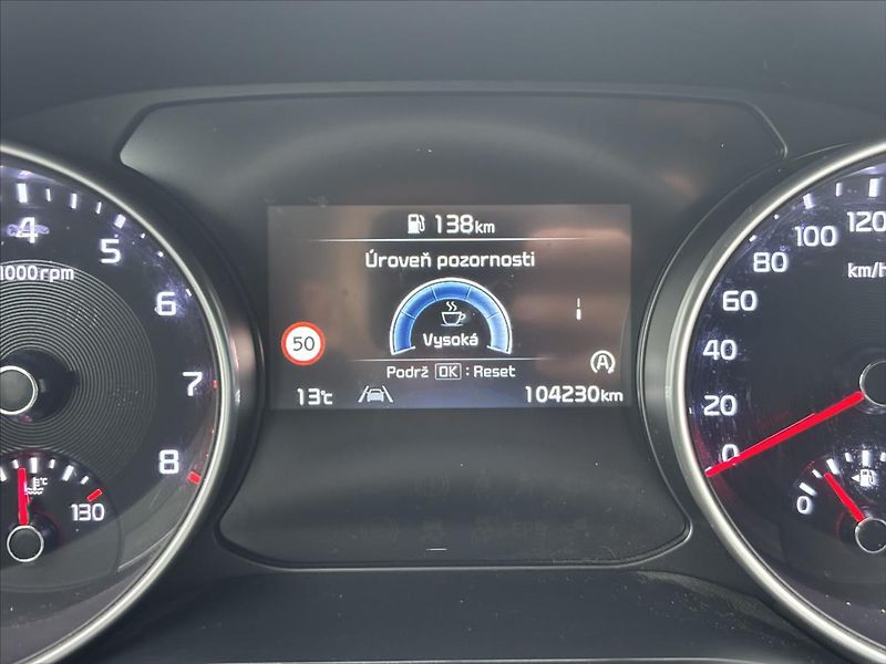 Kia Ceed 1,5 TGDi TOP ZÁRUKA CARPLAY - fotka 40 z 42