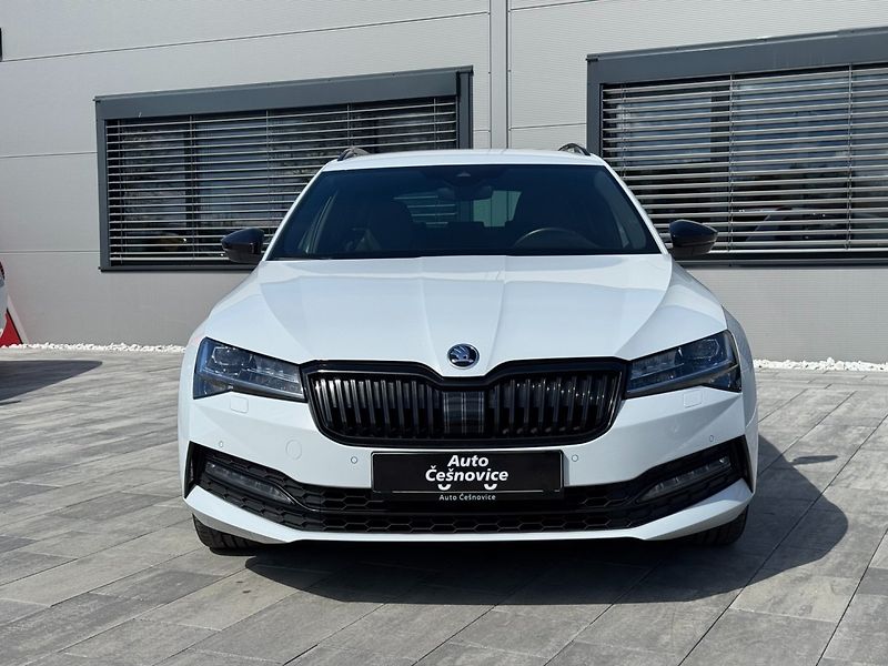 Škoda Superb (2023) Sportline 2.0 TDI 4x4 147kW - fotka 2 z 36