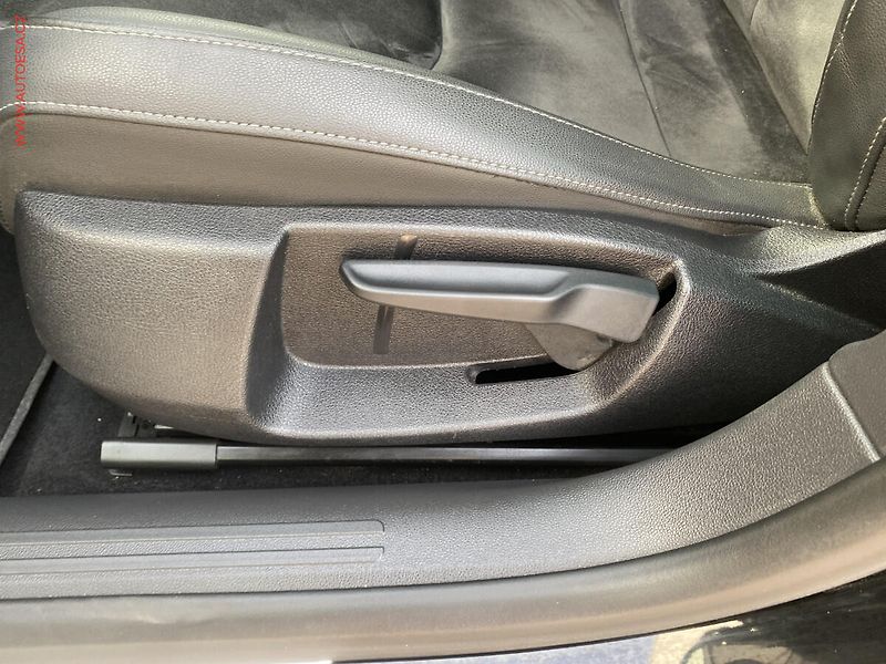 Seat Leon (2019) 1.5 TSi, Xcellence, DSG - fotka 14 z 18