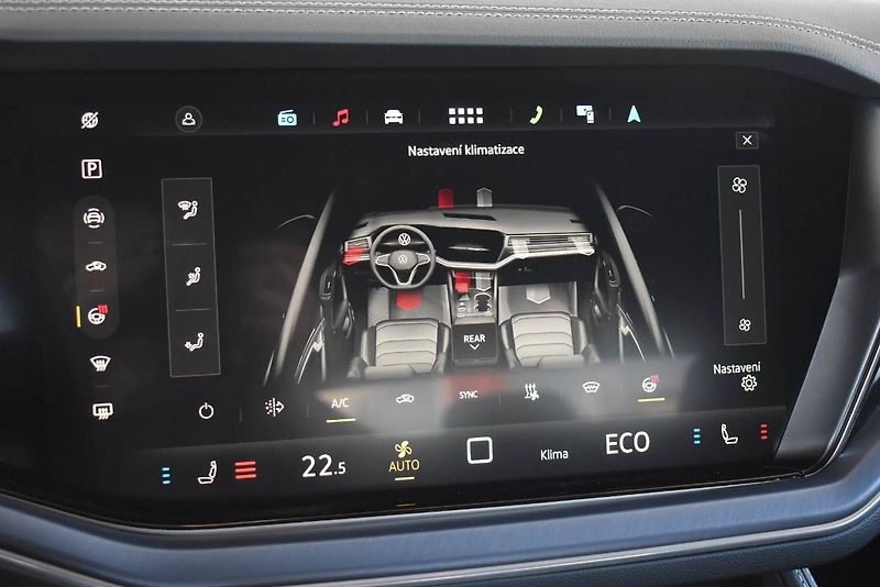Volkswagen Touareg (2025) R-Line 3.0TDI 210kW,tažné,weba - fotka 26 z 27