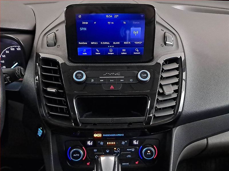 Ford Tourneo Connect (2019) Maxi Titanium 1.5 EcoBlue - fotka 12 z 19