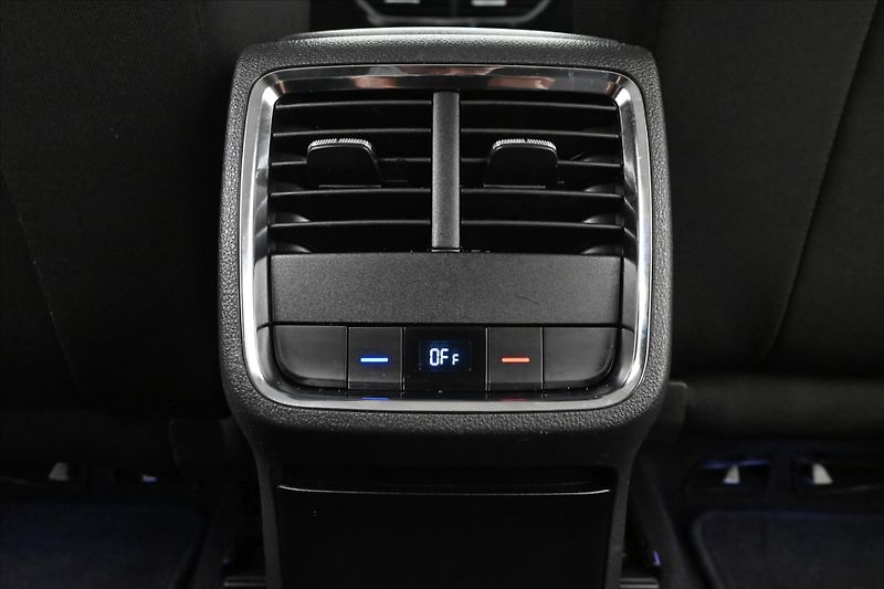 Škoda Octavia 2,0 TDI 110 kW DSG Style Záruk - fotka 22 z 32