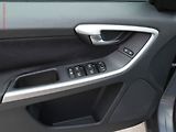 Volvo XC60 (2009) 2.4D AWD, AT, park.čidla - náhled 15