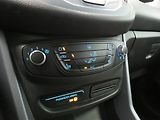 Ford B-MAX - náhled 18