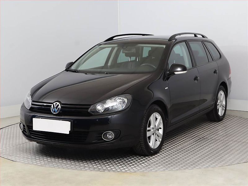 Volkswagen Golf (2013) 1.2 TSI, Serv.kniha - fotka 2 z 15