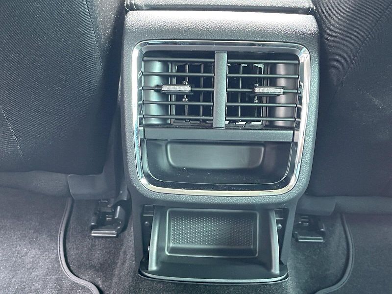 Škoda Octavia (2021) 1.5 TSI 110kW Style Plus combi - fotka 25 z 35