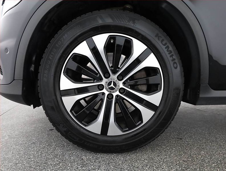 Mercedes-Benz GLC (2022) 200 d 4MATIC - fotka 18 z 18