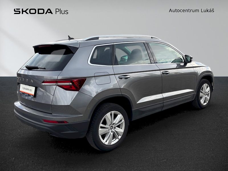 Škoda Karoq (2025) Top Selection 1.5 TSI DSG - fotka 2 z 32