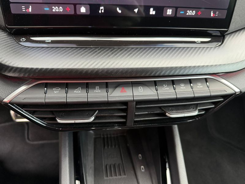 Škoda Octavia RS 2.0 TSI 195 KW DSG Combi - fotka 19 z 28