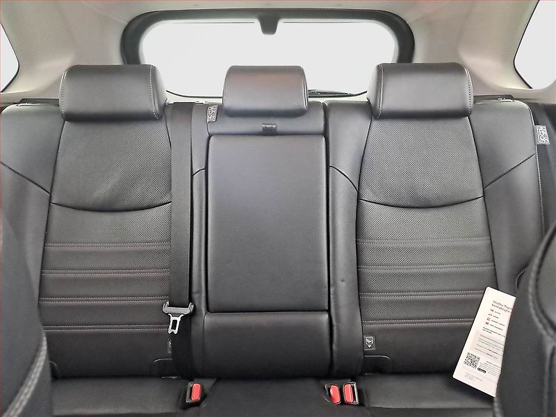 Toyota RAV4 (2021) Executive 2.5 Hybrid - fotka 10 z 17