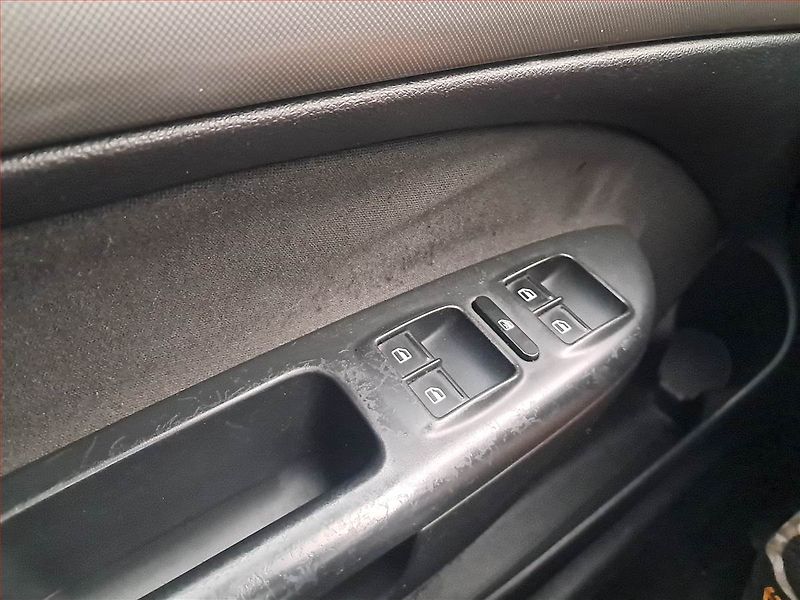 Škoda Octavia (2007) 2.0 TDI, Automat, po STK - fotka 16 z 16