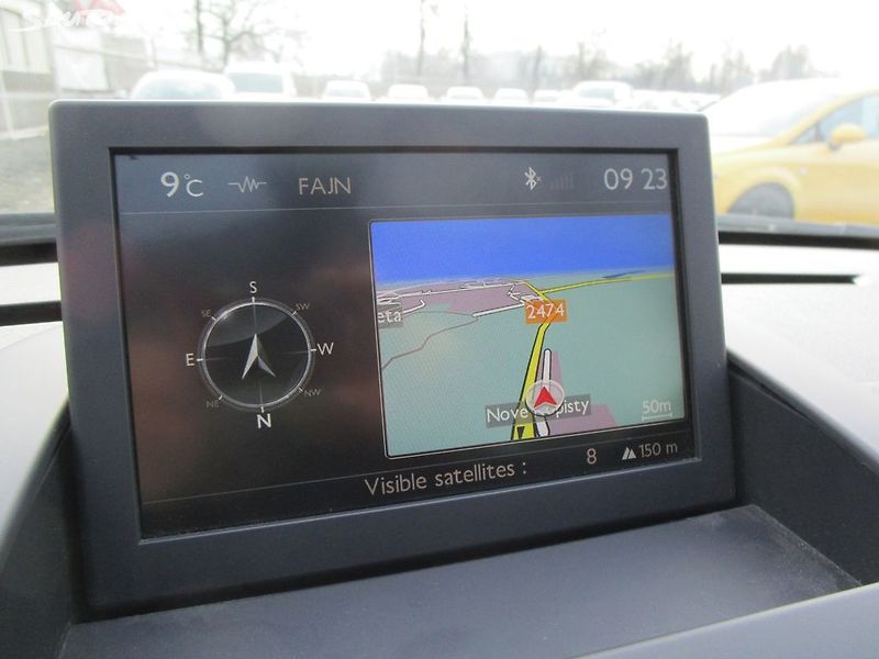 Peugeot 5008 1,6 - 115KW - NOVÁ STK - fotka 26 z 36