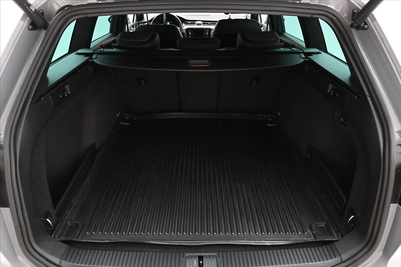 Volkswagen Passat 2,0 TDI 147kW 4x4 DSG Alltrack - fotka 10 z 33