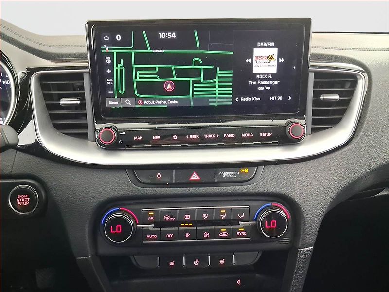 Kia XCeed (2023) 1.5 T-GDI - fotka 12 z 16