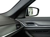 BMW Řada 5 M550i xDrive - náhled 18