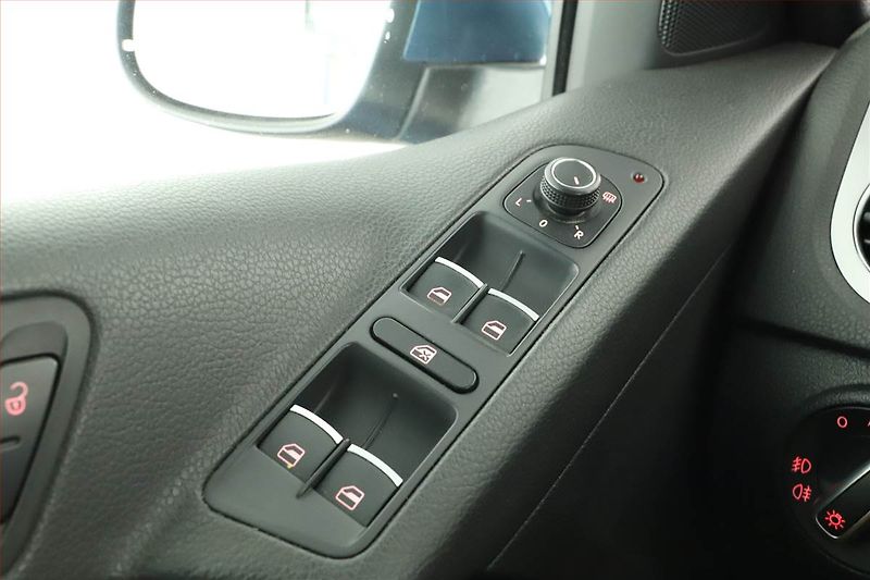 Volkswagen Tiguan (2016) 1.4 TSI, Automat, Serv.kniha - fotka 17 z 17