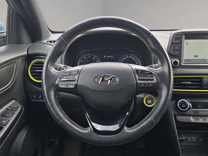 Hyundai Kona (2018) Style Premium 1.6T-GDi A/T 4x4 - fotka 10 z 30
