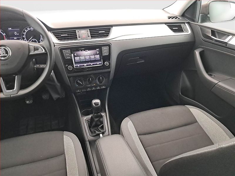 Škoda Rapid (2019) Ambition Plus 1.0 TSI - fotka 8 z 16
