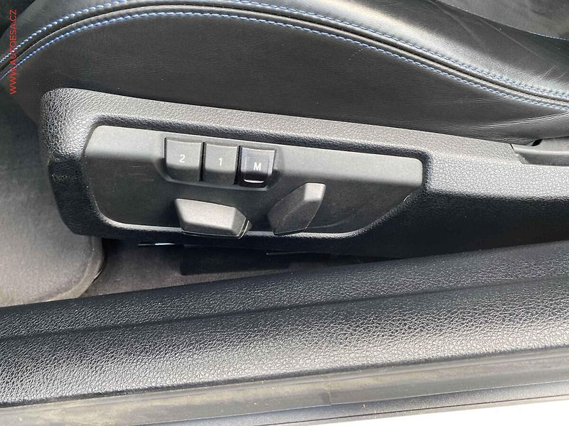 BMW Řada 6 (2014) 3.0 D 640d xDrive, ČR, M - fotka 17 z 23
