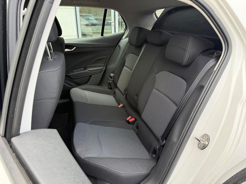 Škoda Fabia Ambition 1.0 TSI 81kw DSG - fotka 21 z 25