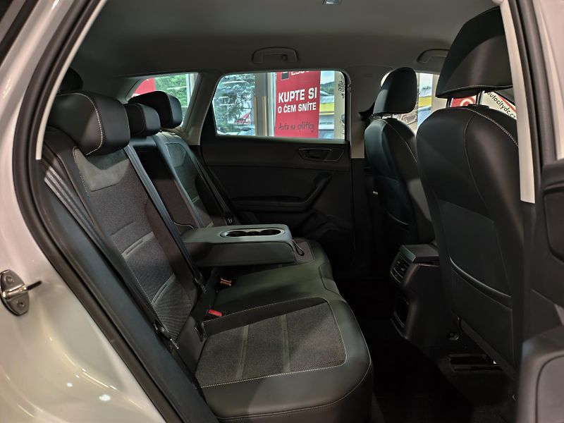 Seat Ateca 1.5 TSi 110kW A/T XCELLENCE ČR - fotka 11 z 26