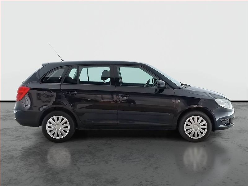 Škoda Fabia (2010) 1.2 TSI, Automat, Tažné - fotka 6 z 16