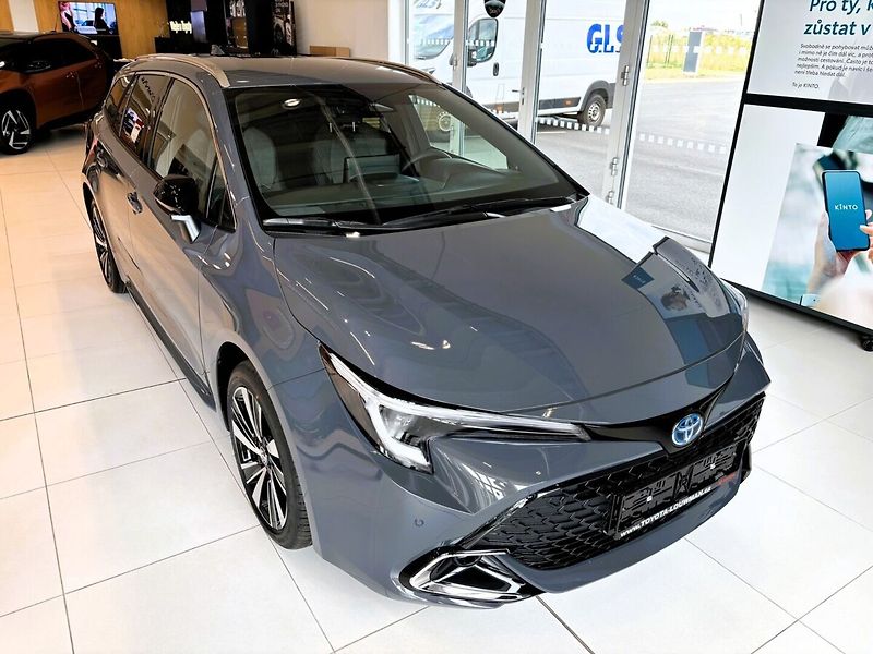 Toyota Corolla 1,8   TS Style HEV - fotografie inzerátu