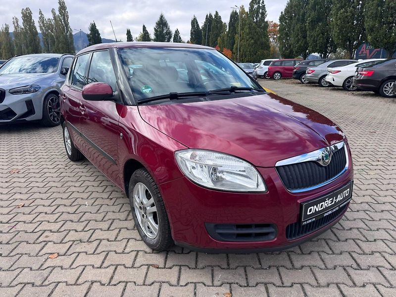 Škoda Fabia (2008) 1,2 HTP 44 KW KILOMETRY - fotka 7 z 38