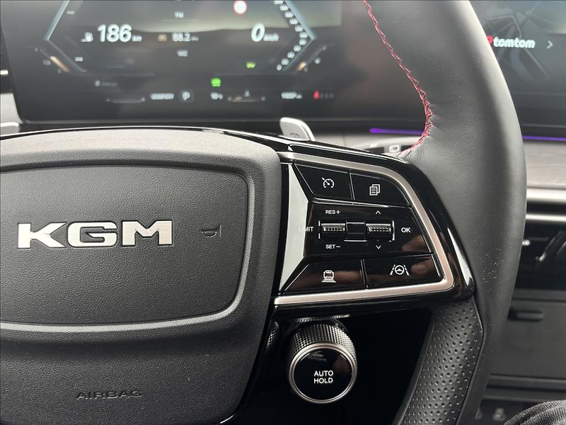 KGM Actyon 1,5 GDI Premium Hybrid 2WD - fotka 27 z 38