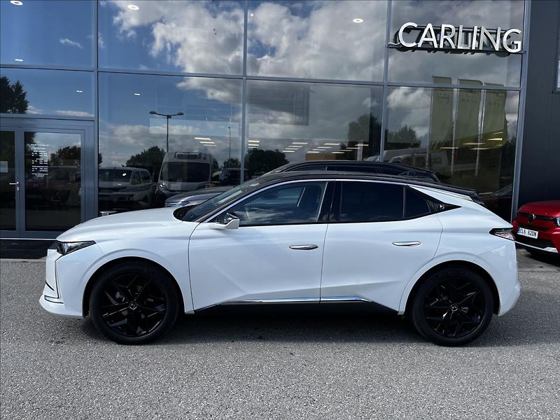 DS Automobiles DS4 1,2   PALLAS 136 HYBIRD - fotka 4 z 24