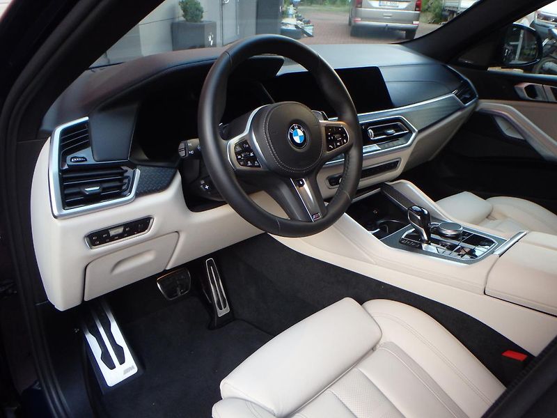 BMW X6 (2020) M 5.0i INDIVIDUAL  - fotka 9 z 28