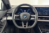 BMW Řada 5 540d xDrive Touring - náhled 20