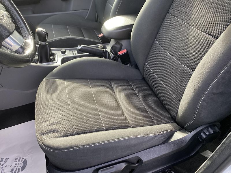 Ford Focus 2.0i 145PS LPG FORD COMBI TOP! - fotka 99 z 170