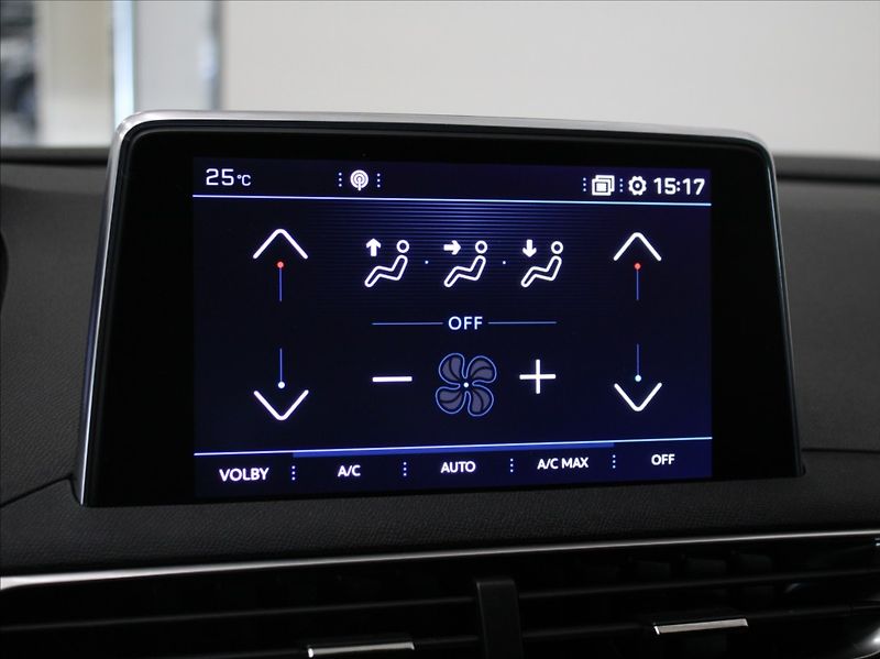 Peugeot 5008 1,5 HDi 96kW AT Allure PANO.7m - fotka 12 z 26