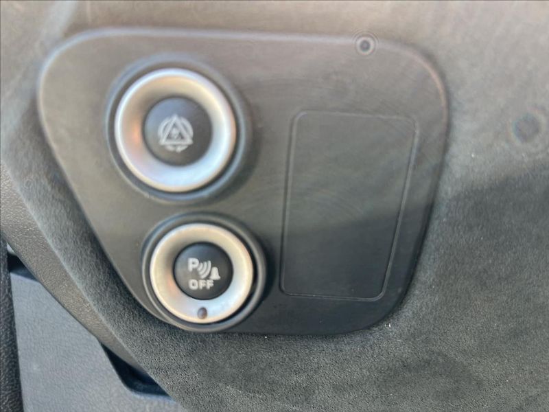 Citroën C8 2,0 HDi 8.MÍST 2xKOLA STK 7/28 - fotka 23 z 31