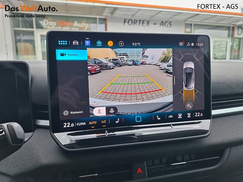 Volkswagen T-Roc (2026) Life 1.5 eTSI,DSG,85kW,Nový mo - fotka 20 z 30