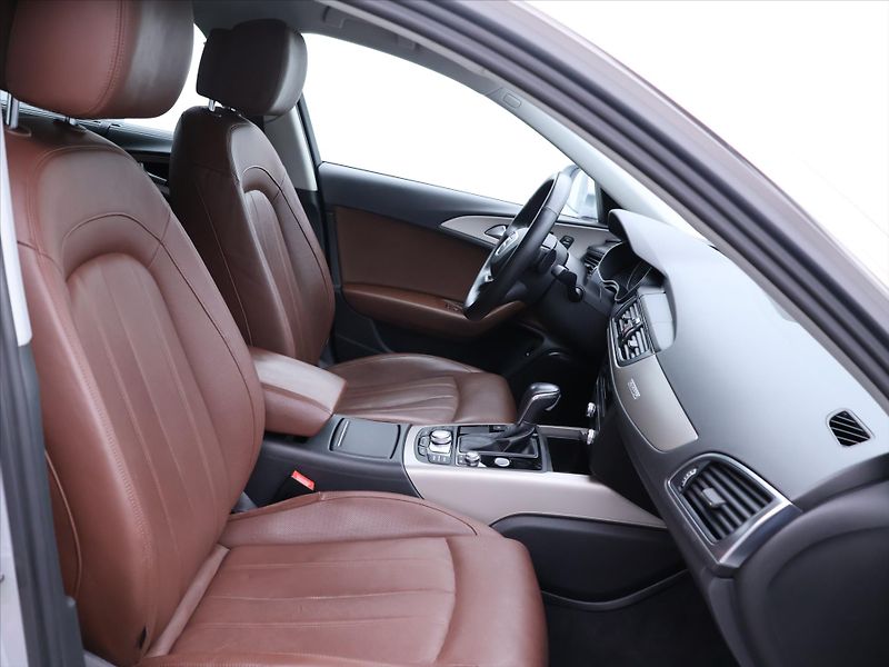 Audi A6 3,0 TDI 235kW Aut. quattro DPH - fotka 12 z 34