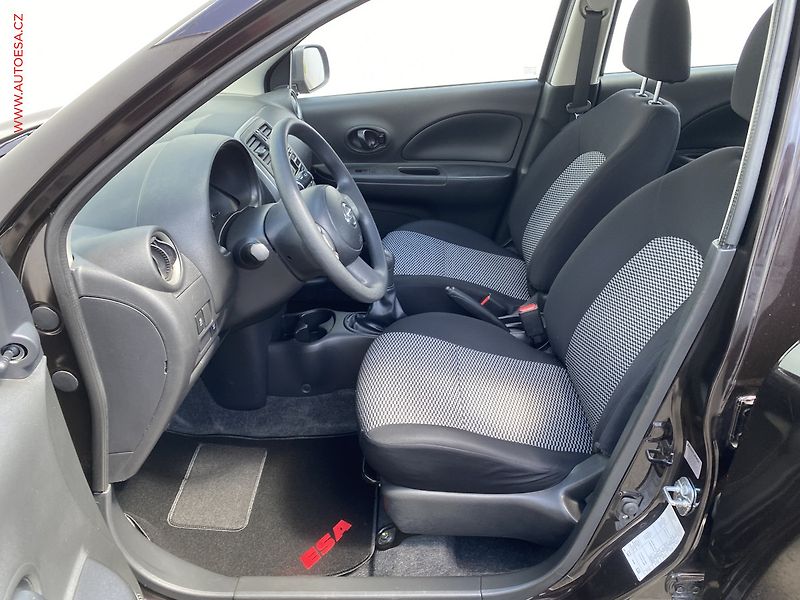 Nissan Micra (2017) 1.2i, Klima - fotka 9 z 14