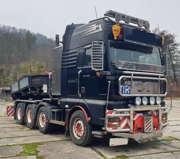MAN (2005) TGA 250t tahač 8x4 hydr.!PERA - fotka 1 z 10
