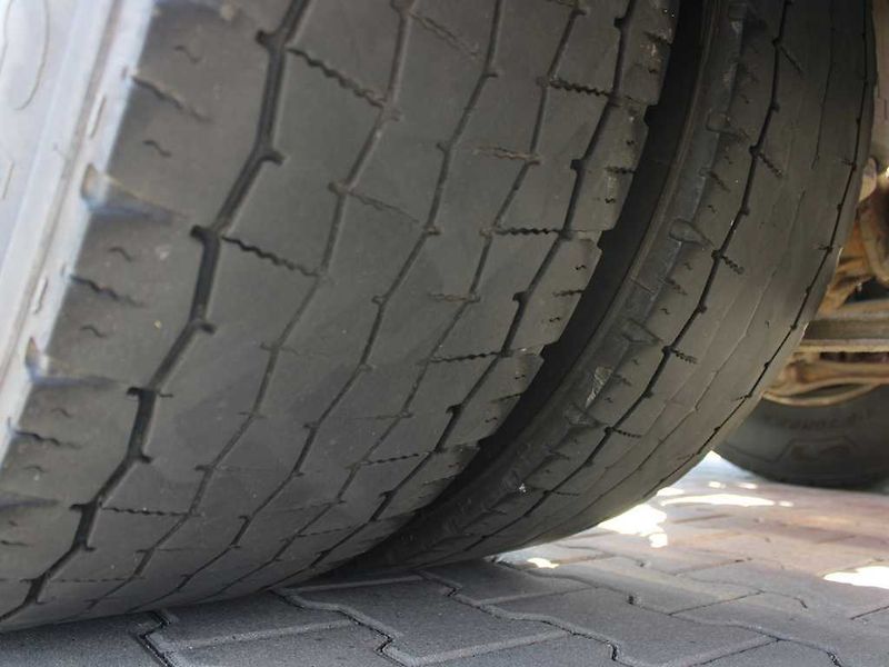 Volvo FH 13 400, EURO 5 - fotka 23 z 23
